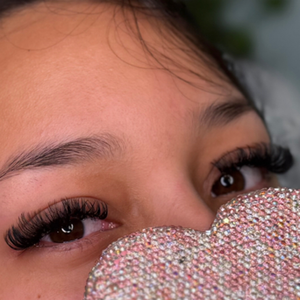 Volume cat eye Set at Yari Beauty Studio in Kelseyville, CA