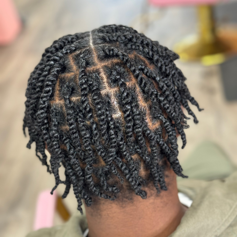 Adult Small Two Strands at Dee Did’em in Kinston, NC