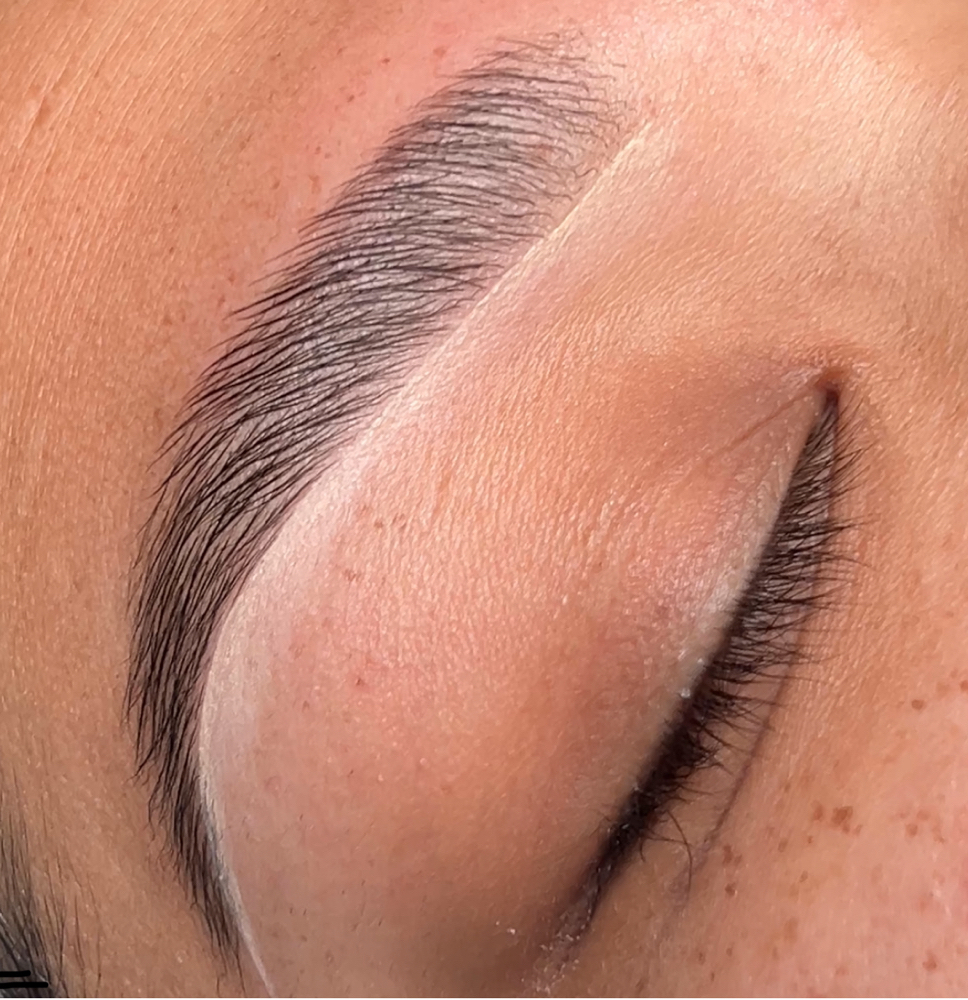 Brows Threading & Lamination