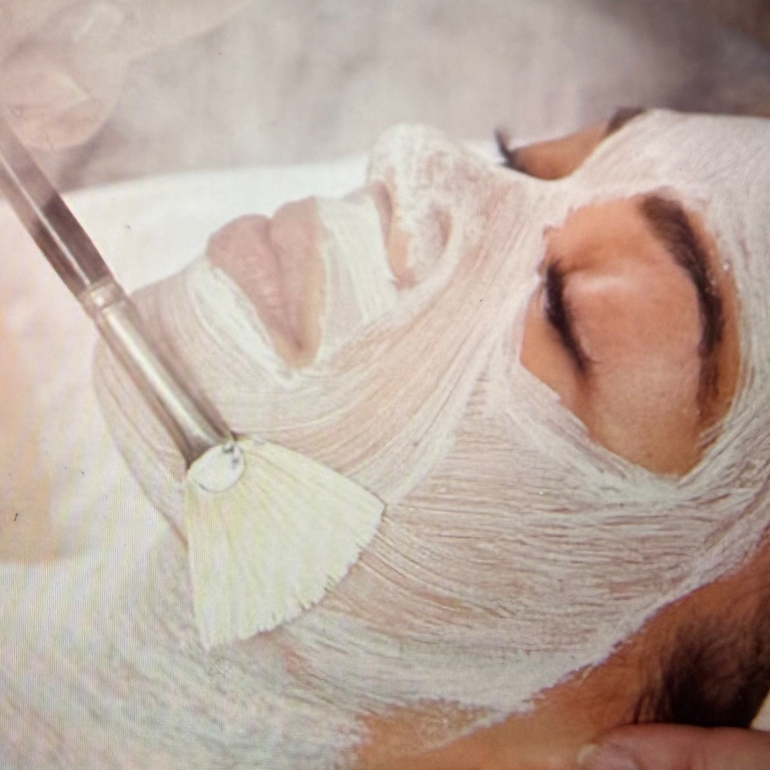 Deep Cleansing Steam Facial at TwineXbeauty in tucson, AZ