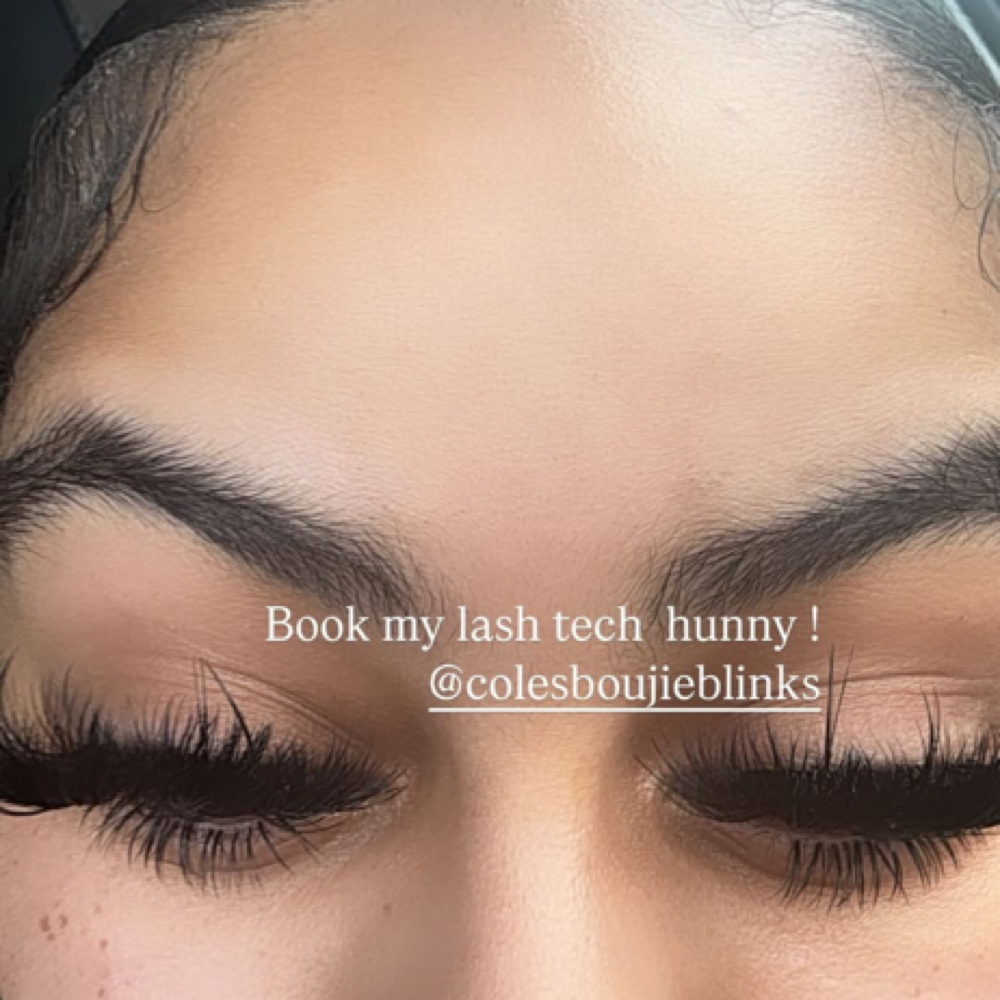 Bottom Lashes at Cole’s Creative Creations in Clarksville, TN