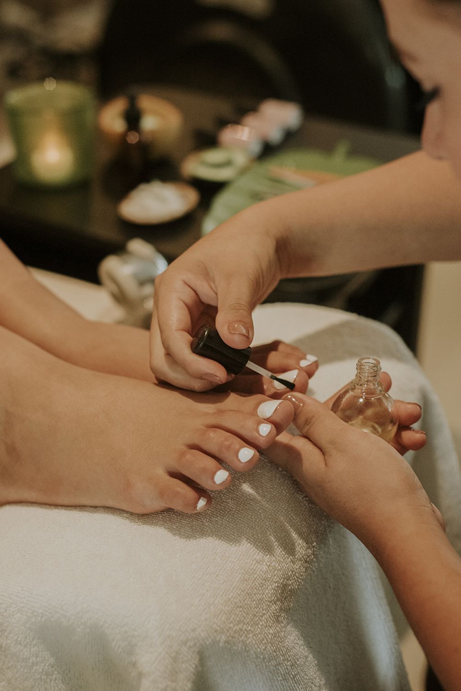 1. Classic Pearl Pedicure