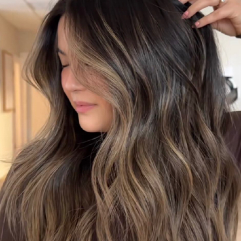 Mini Partial Highlight at Paradiso Hair & Beauty in Franklin, TN