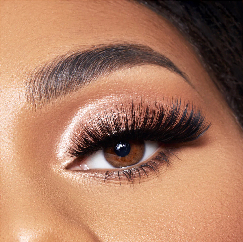 Volume Fill at HEAVENLY LASH SPA in Libertyville, IL