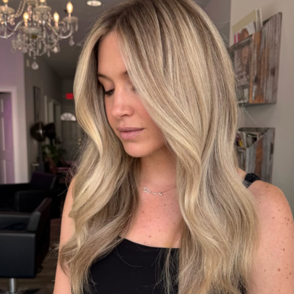 Junior Stylist - Full Foil/blowdry