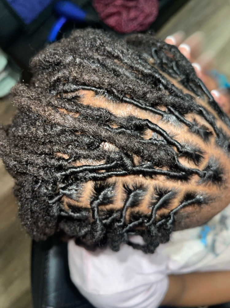 Palm Roll Retwist (MEDIUM)