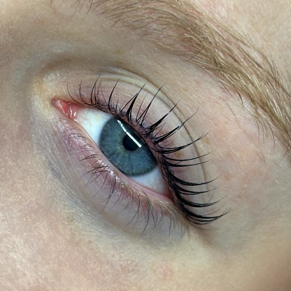 Korean Lash Lift & Brow Lami Bundle at ILashes By Noemi in San antonio, TX