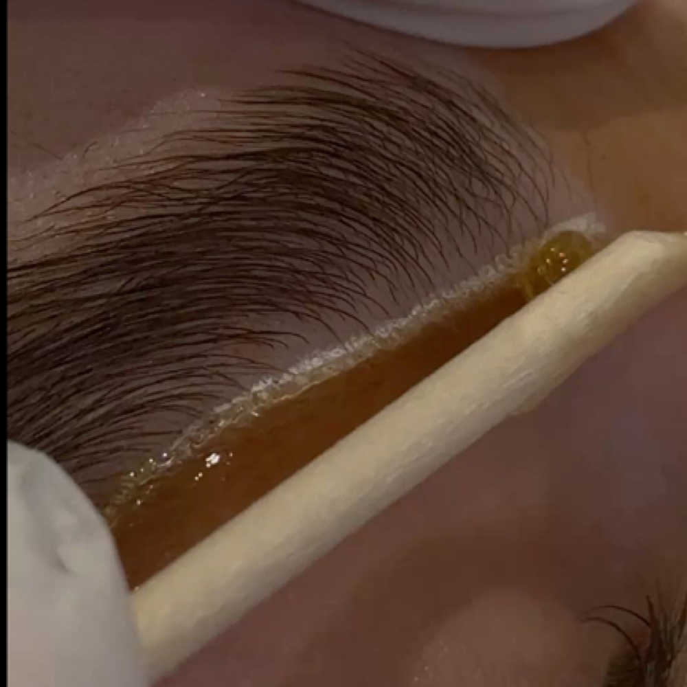 Brow Clean-Up (Waxing or Threading) at Luna Glow Beauty Bar in Dobbs Ferry, NY