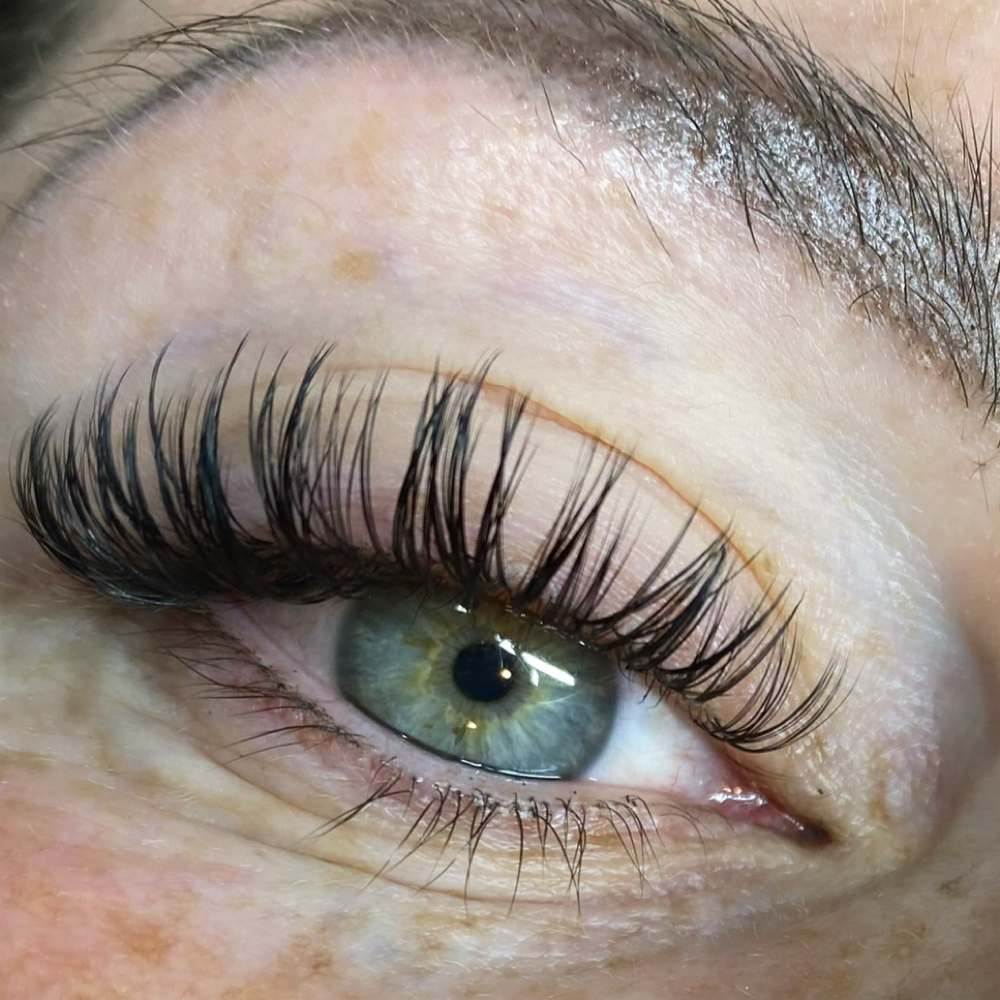 Full Set Of Lash Extensions at Skinbyashleykellogg in Clarksville, TN
