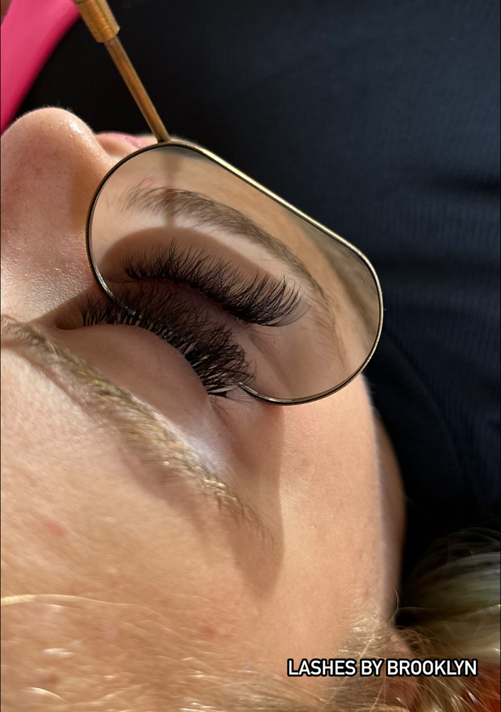 Lash Extensions at Beauty by Brooklyn in Salem, AR