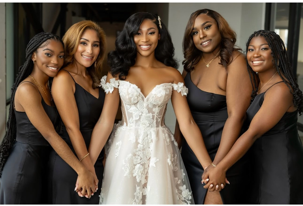 BRIDE  w/ Bridal Party
