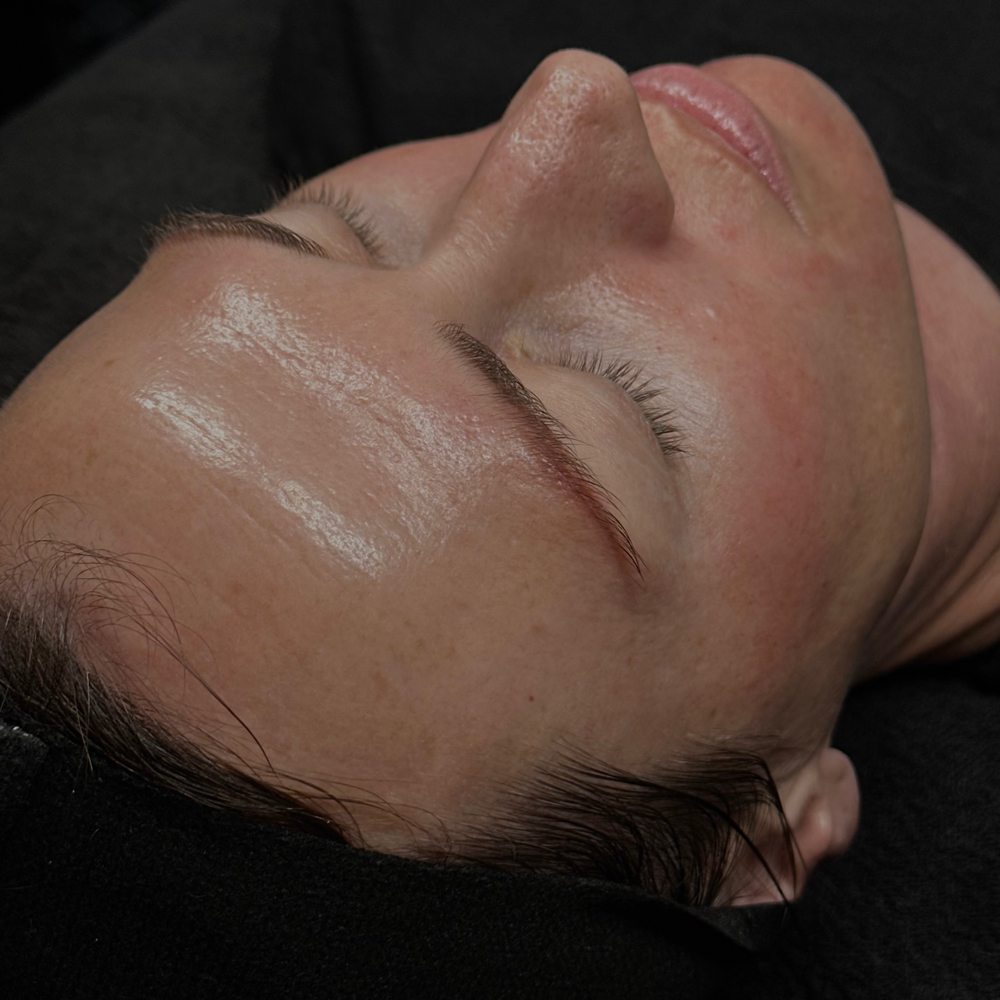 Ultimate Glow Facial