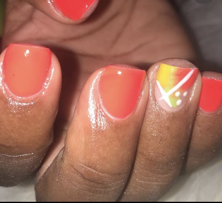 No Chip Manicure