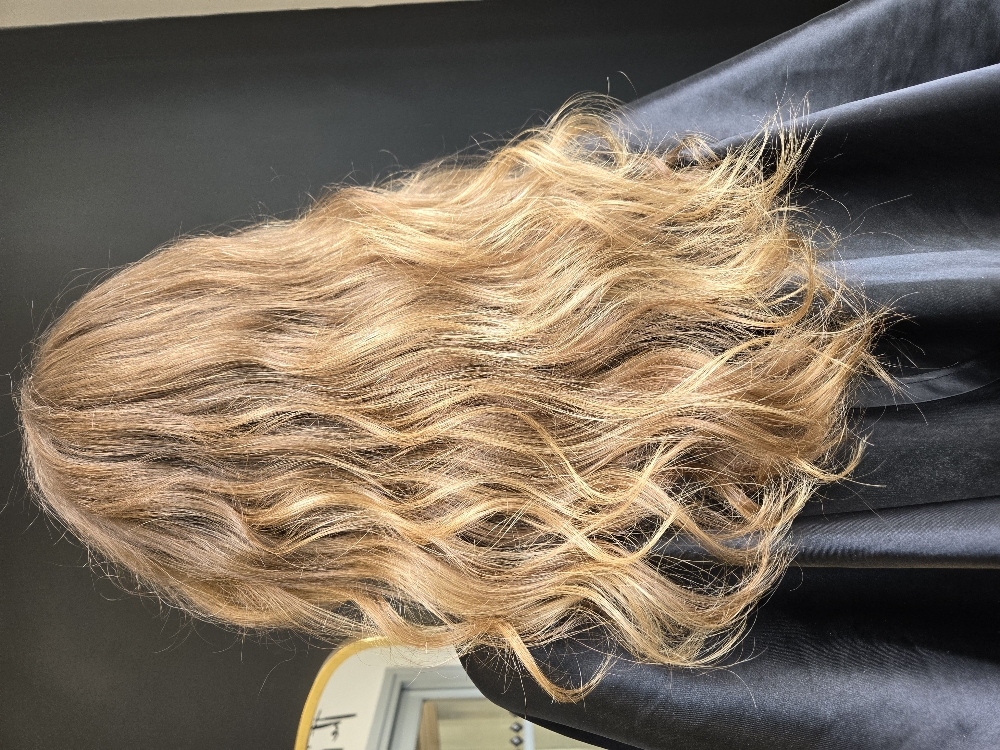 Blowout Curls