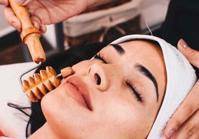 Facial Sculpting at Lavish Physique in El Paso, TX