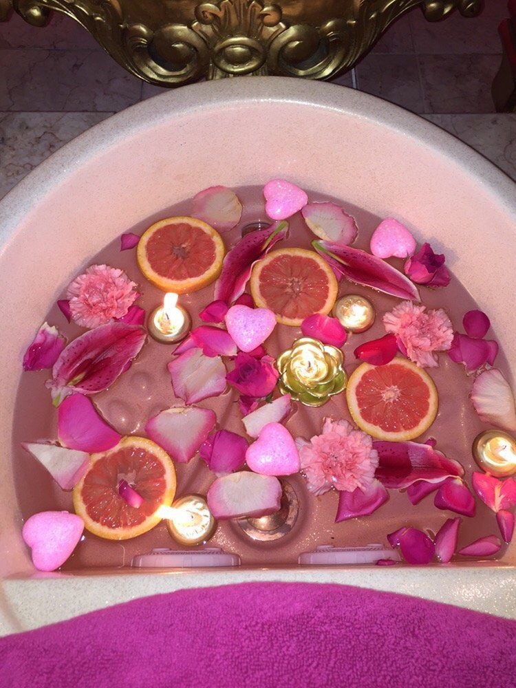 Luxury pedicure (volcano spa)