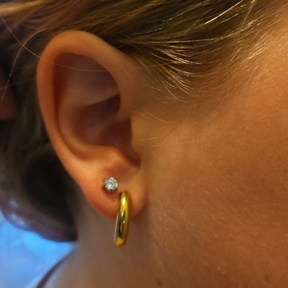 Earpierce at TaDa Salon in rock valley, IA