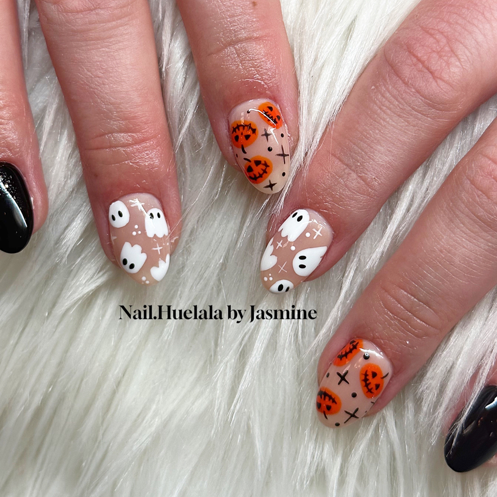 3D/Hand Painted Nail Art