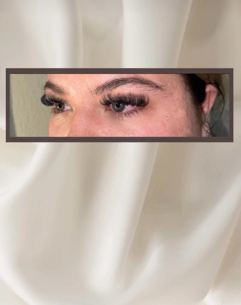 Color Lashes