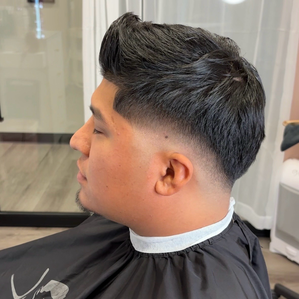MAN HAIRCUT at Glow Divino Studio in Phoenix, AZ