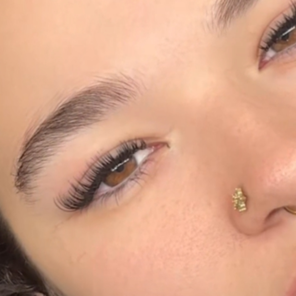 Wet Mascara Full Set at SuiteofbeautyTX in New Braunfels, TX