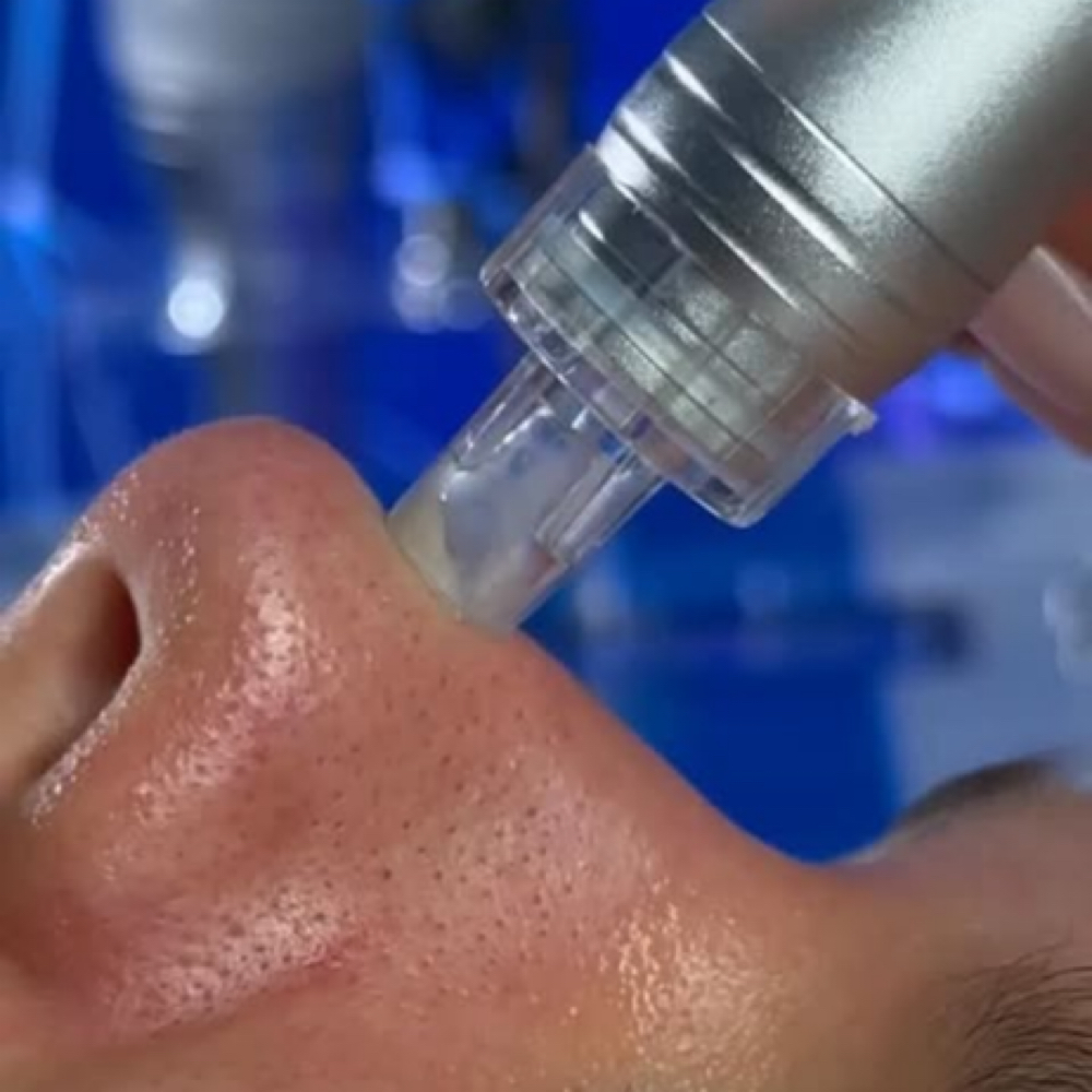 Dermolux Level Two at HandSpa Body & Face LLC in East Brunswick, NJ