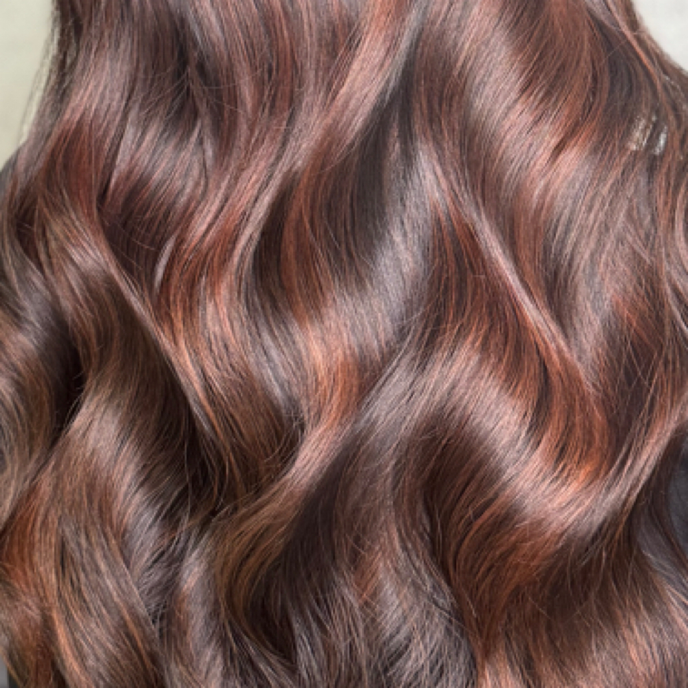 Full Highlight at Kiana’s Beauty Lab in Spanish Fork, UT