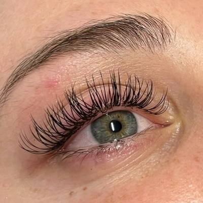 Classic Full Set at FLORESA BEAUTY in Overland Park, KS