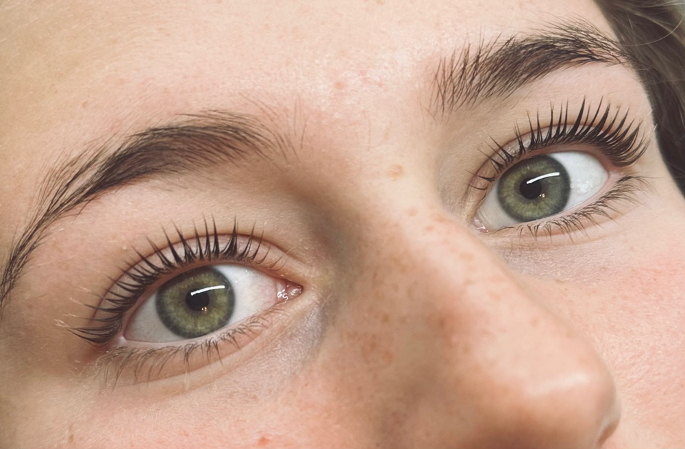 Lash Lift And Tint