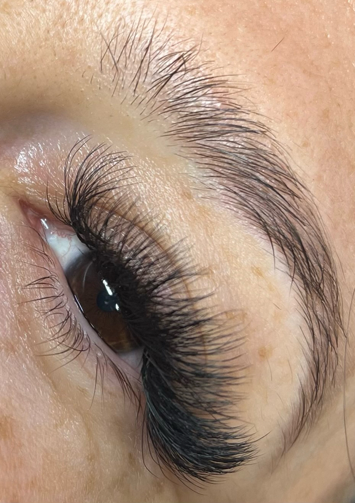 Hybrid Lash Extentions