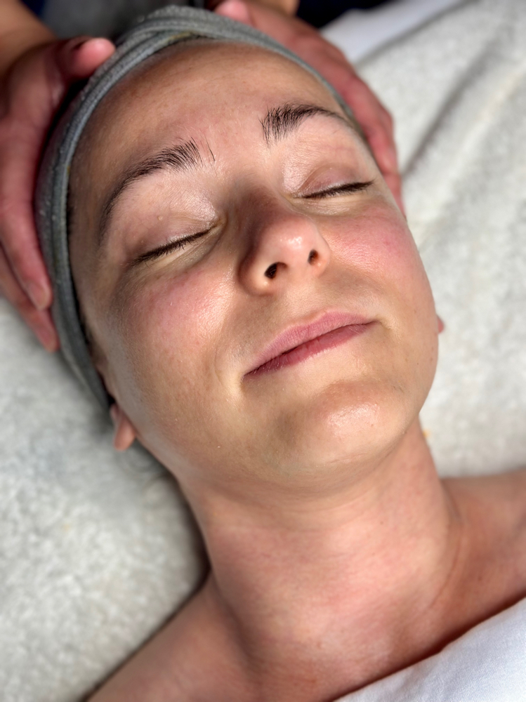 Skin Refresh Facial