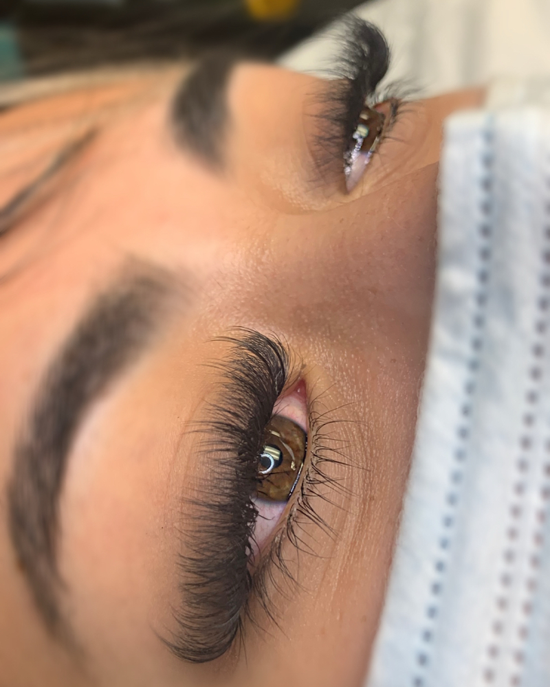 Wispy Volume Full Set