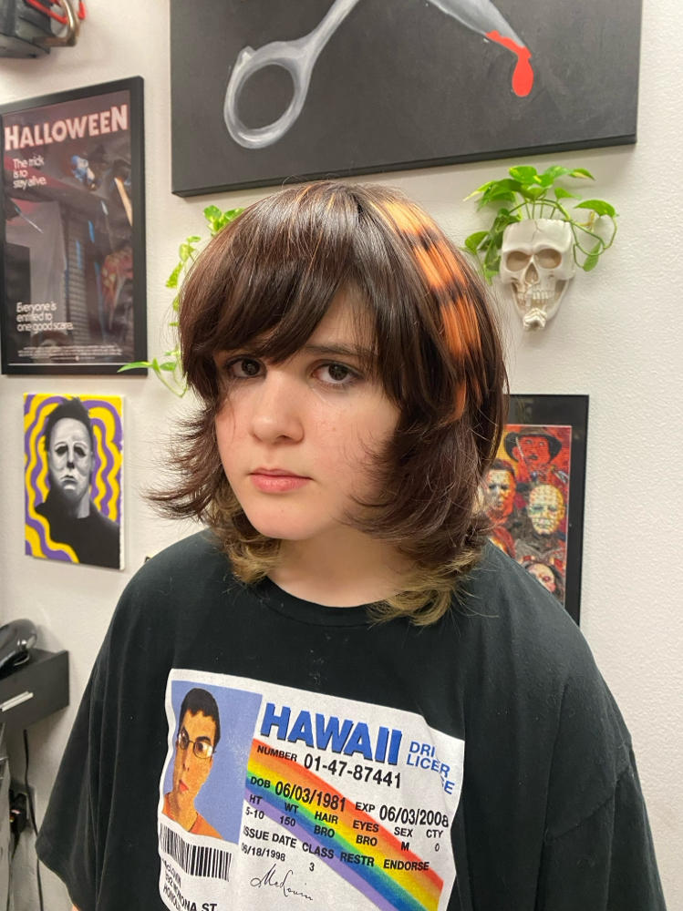 Short Hair Wash And Style at Looks That Kill Salon in Houston, TX