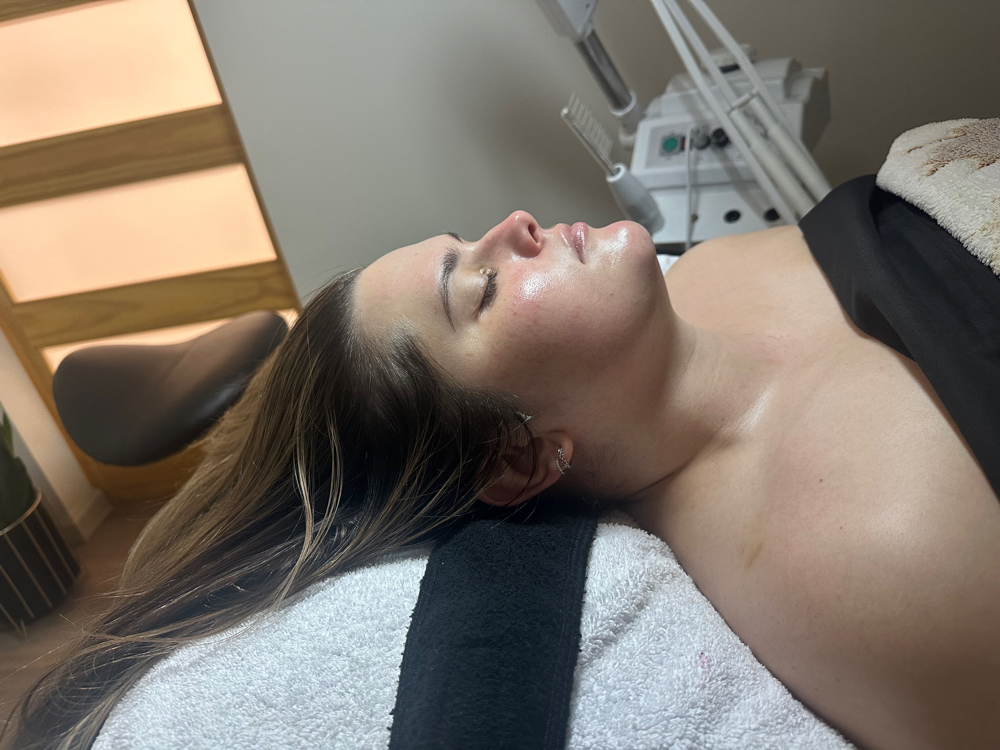 Glo & Go Express Facial
