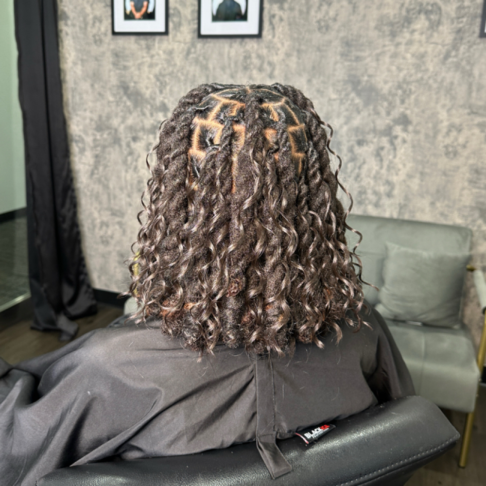 Extended Loc bob at Loc’d In Utopia in columbus, OH