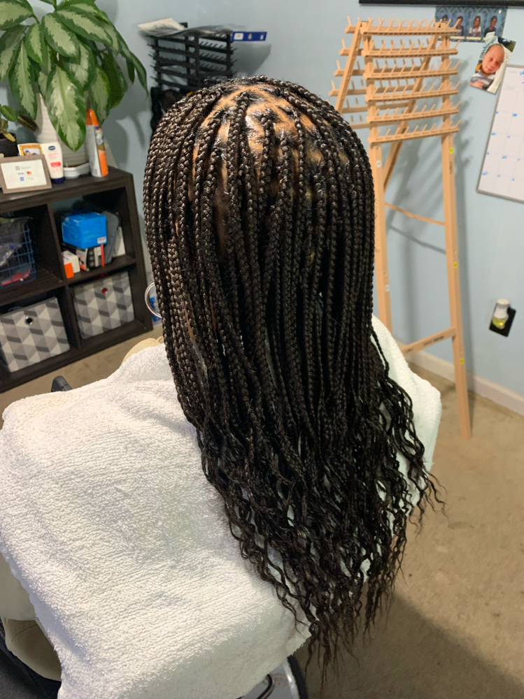Small Knotless Braids