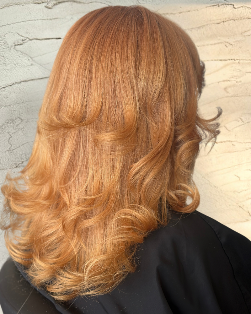 Chic Blowout