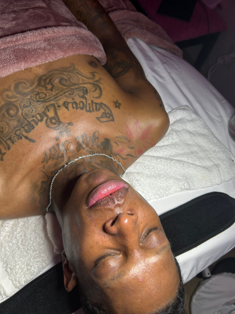 Refresh Me Facial Treatment