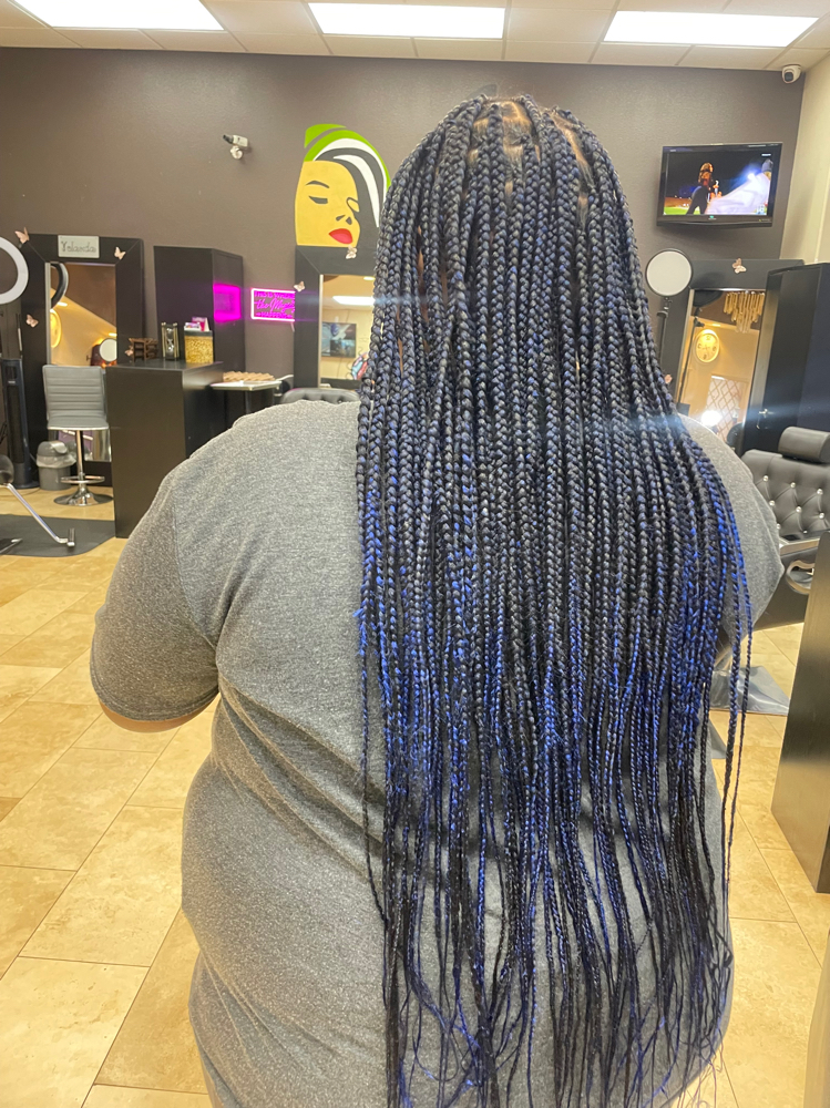 Small Knotless Braids