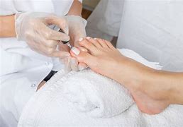 Flawless Classic Pedicure