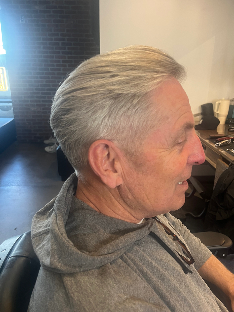 Men's Grooming Deluxe