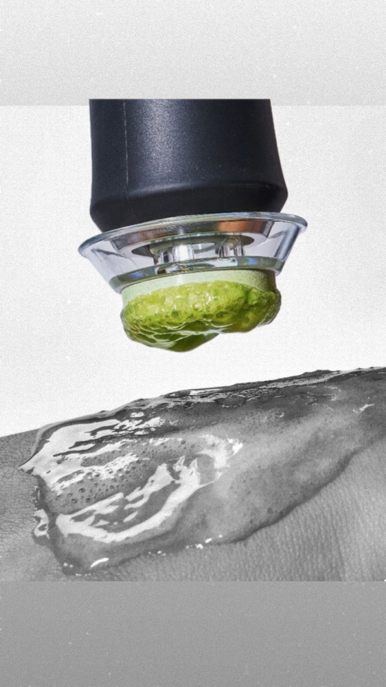 Glo2 Facial W/ Dermaplane