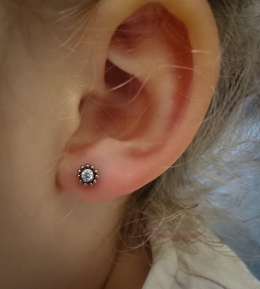 Ear Lobe Piercings 3mth-5yrs Old