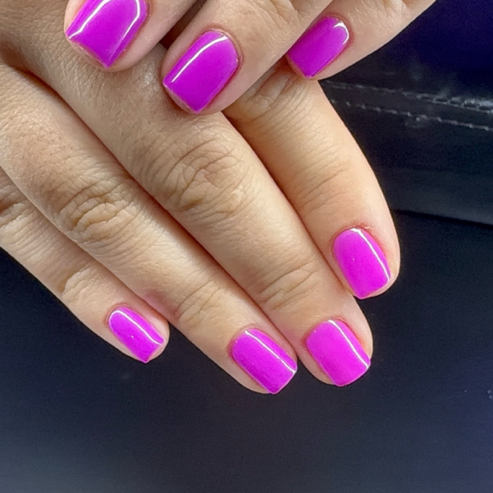 Queen’s Spa Gel Polish Manicure at Designs of a Queen in Brooksville, FL