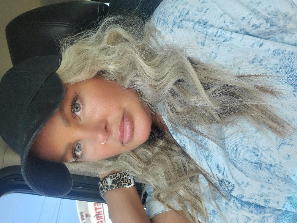 Highlight Full at Makeovers by Mel LLC in Powell, TN