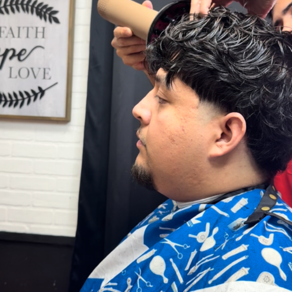Men Regular Haircut at Armando Vega in Kennesaw, GA
