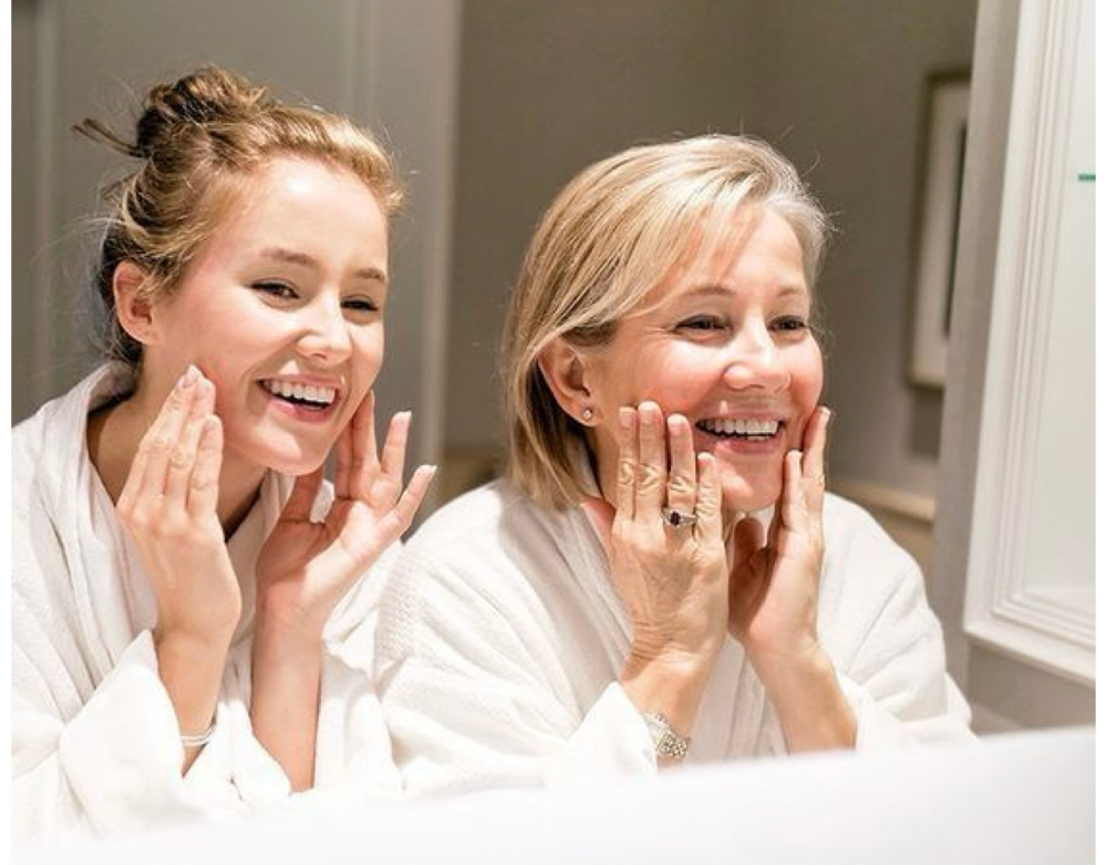 Glow Like Mom- Signature Facial