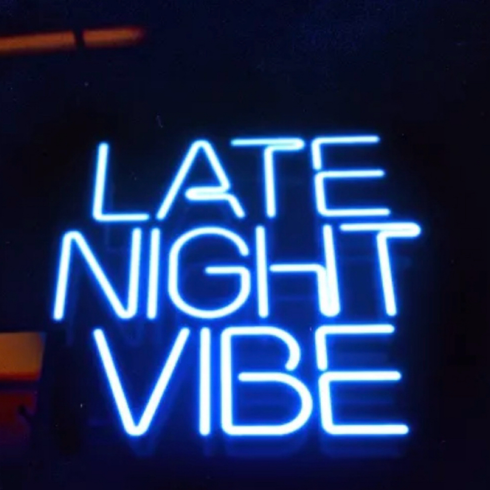 Late Night Haircut at Blade & Brush Hair Studio Philly in Philadelphia, PA