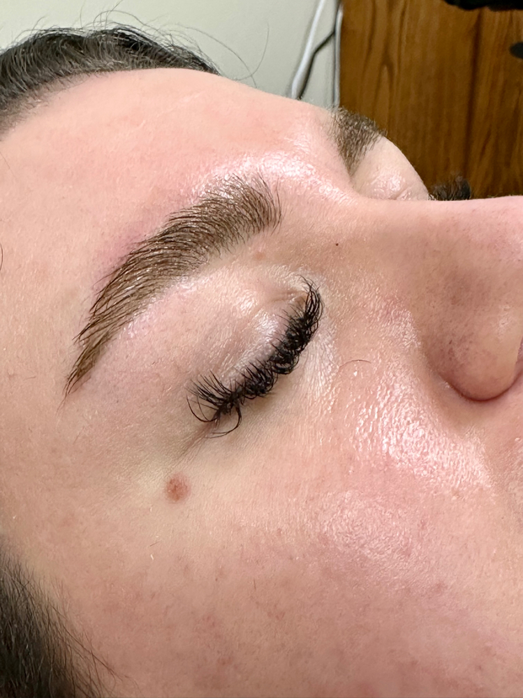 Brow Lamination + Tint