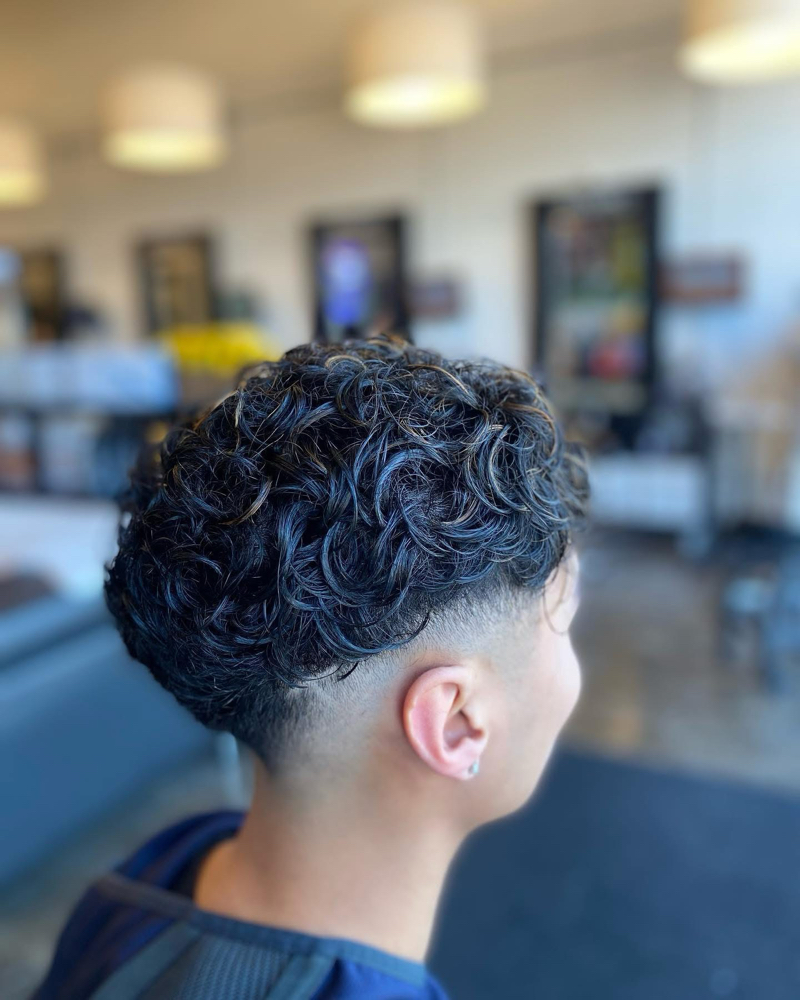 Cap Highlight